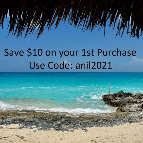 BCBGMaxAzria Black Plastic Envelope Evening Purse with a Single Magnetic Snap - Picture 12 of 12